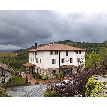Hotel Santuario Urkiola - Lagunetxea Urquiola Exterior foto