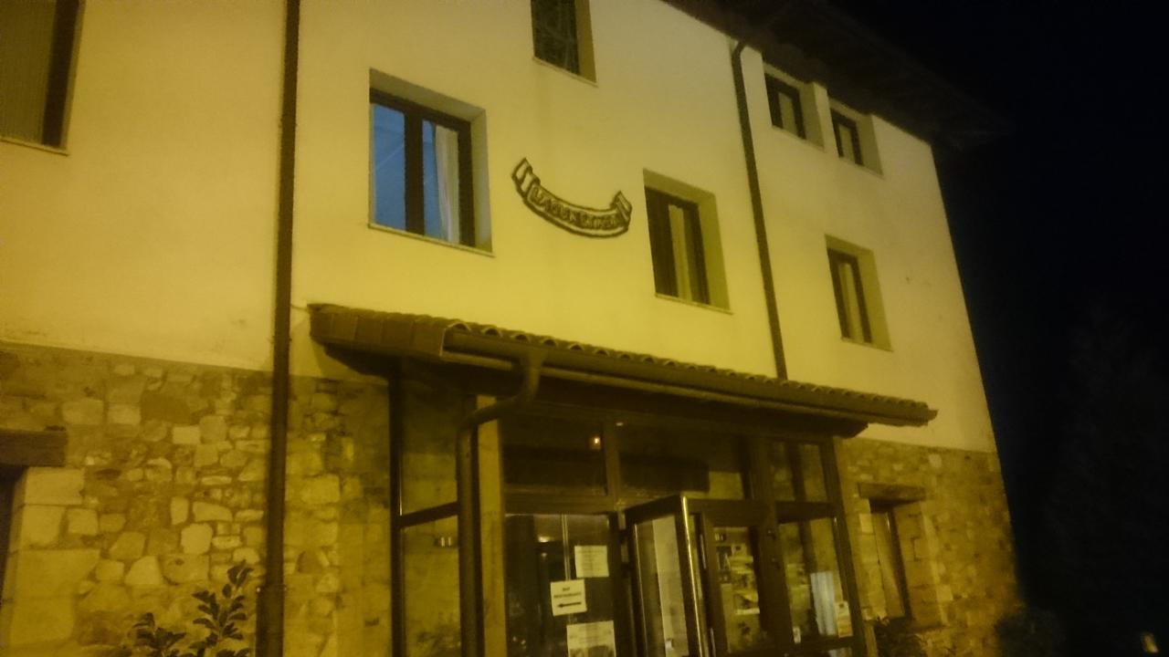 Hotel Santuario Urkiola - Lagunetxea Urquiola Exterior foto