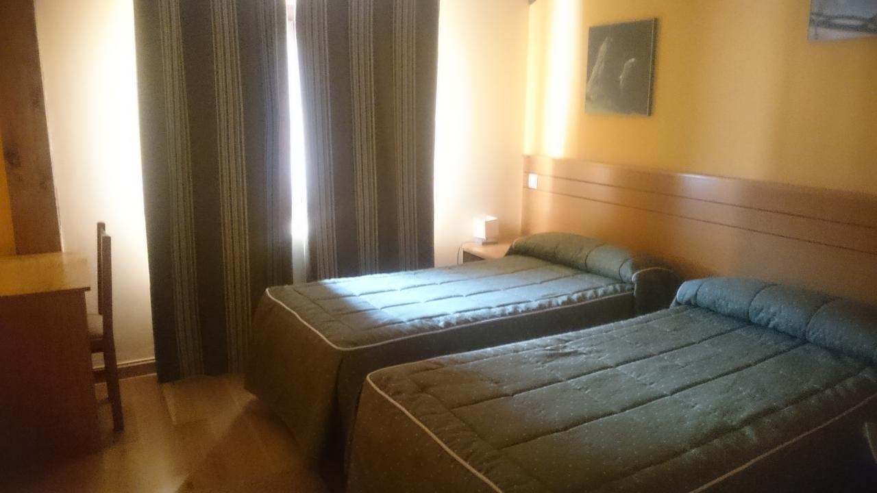 Hotel Santuario Urkiola - Lagunetxea Urquiola Exterior foto